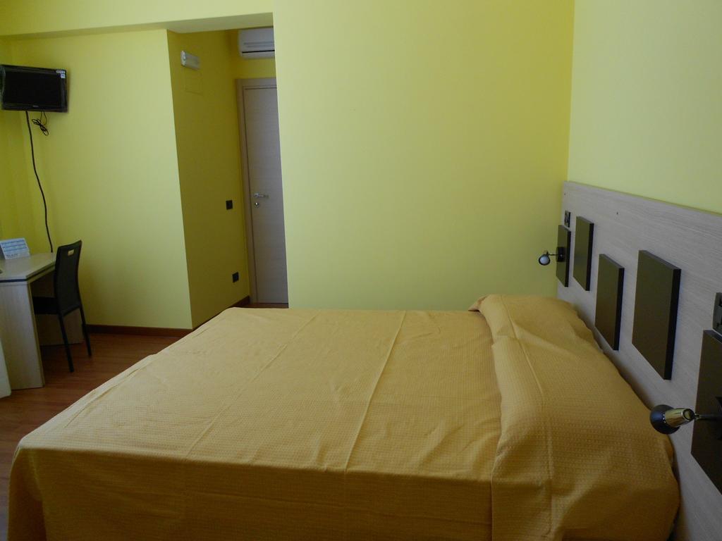 Alta Marea Hotell Gioiosa Marea Rom bilde